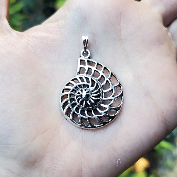 New Silver Ammonite Fossil Pendant - Picture 3 of 7